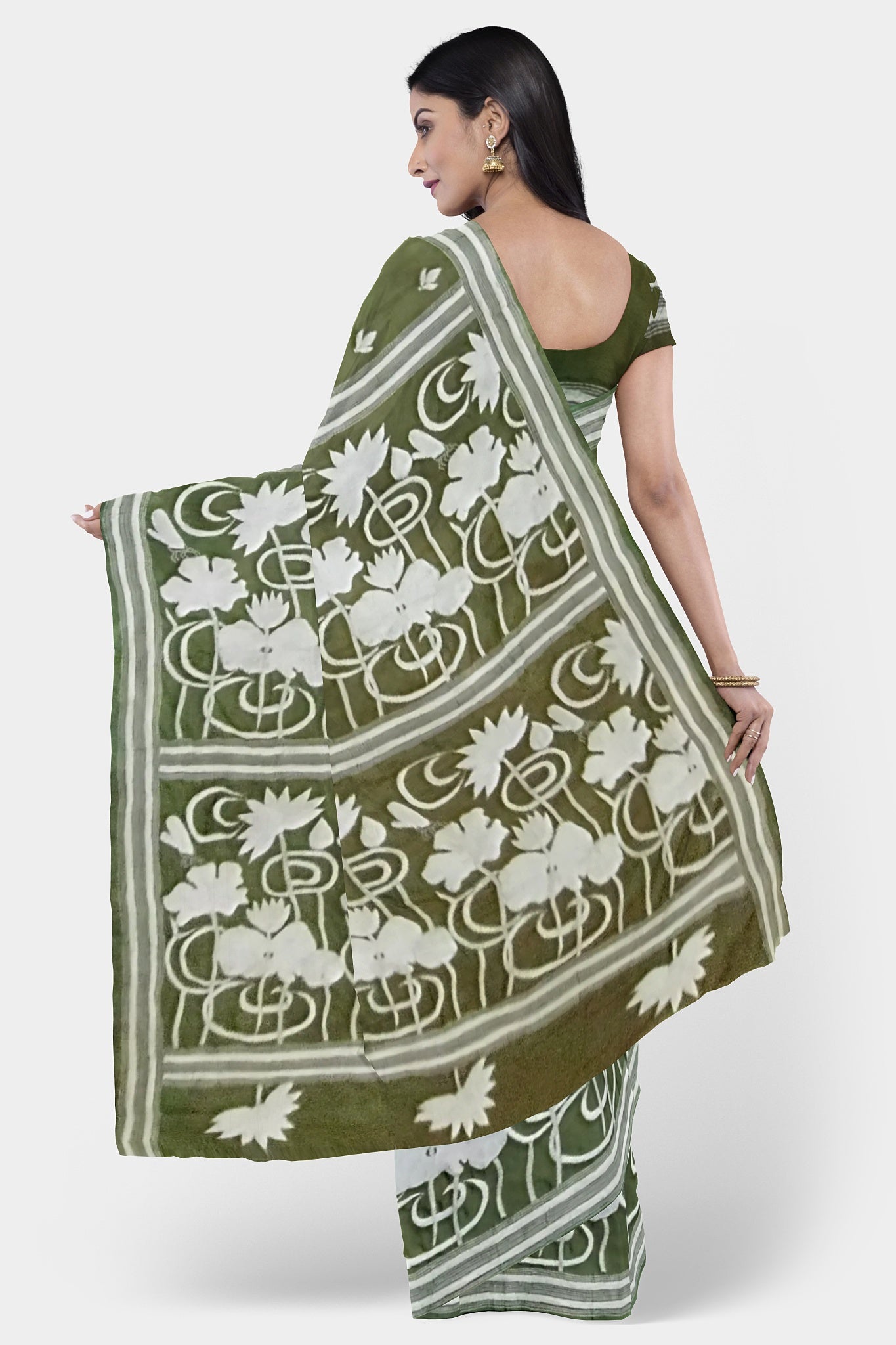 Kantha Stitch: Stylish Blended Silk Saree showcasing Traditional Artistry in Modern Indian Fashion with BP