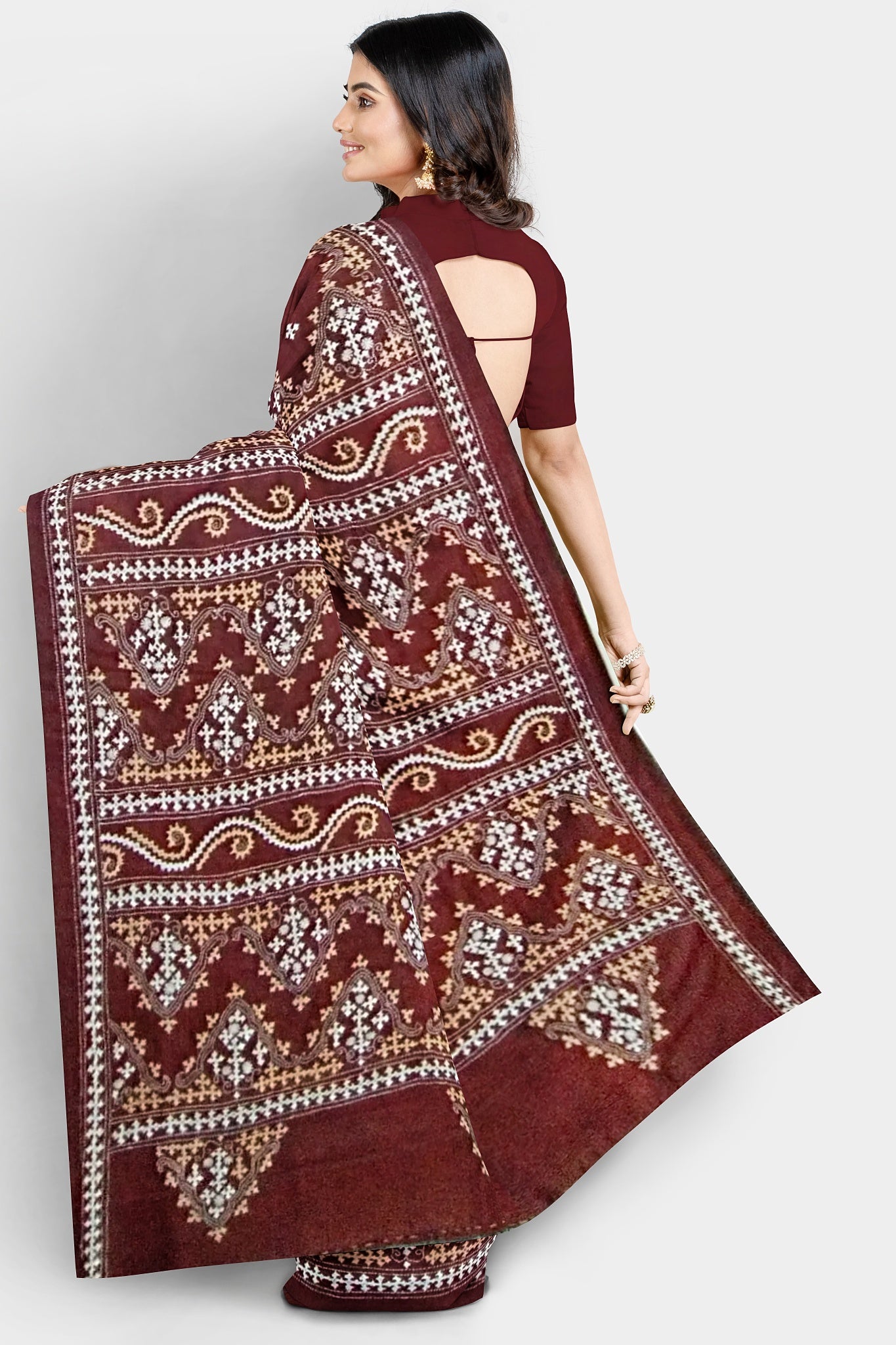 Gujrati Stitch: Stylish Blended Silk Saree showcasing Traditional Artistry in Modern Indian Fashion with BP