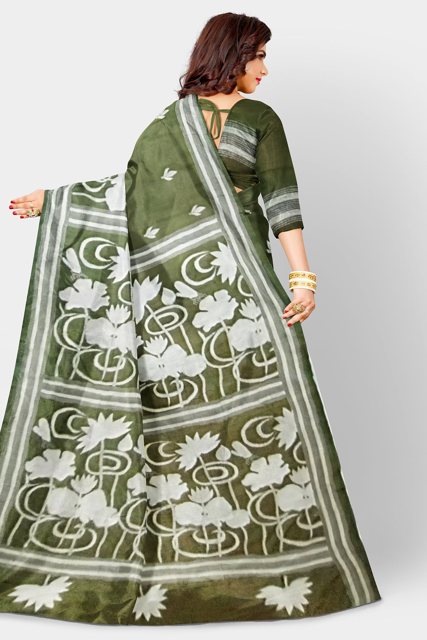 Kantha Stitch: Stylish Blended Silk Saree showcasing Traditional Artistry in Modern Indian Fashion with BP