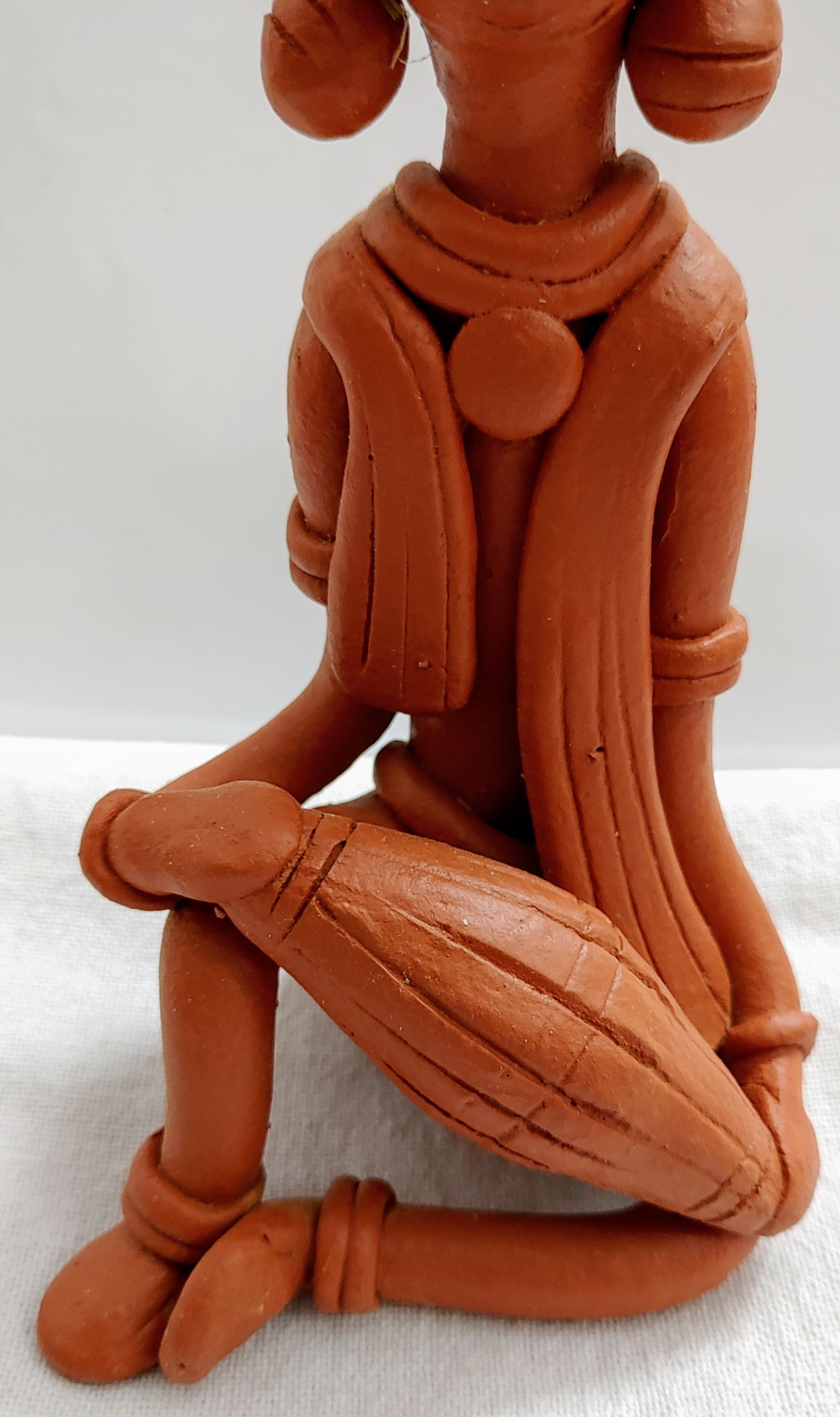 Terracotta Clay Showpiece for Home Decoration (Medium, Brown)