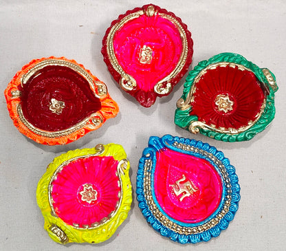 Traditional Handmade Terracotta Diya for Festive Decorations - Mukherjee Handicrafts