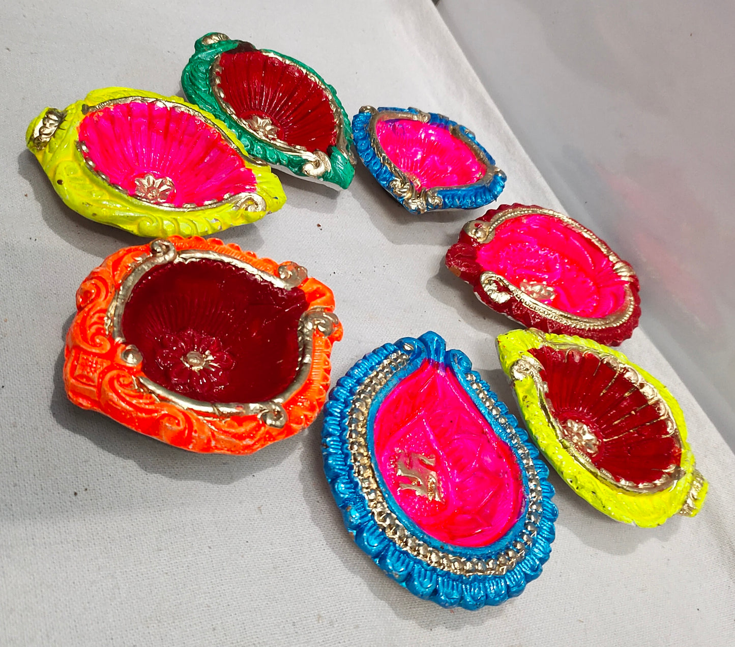 Traditional Handmade Terracotta Diya for Festive Decorations - Mukherjee Handicrafts